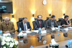 IBCC proposes abolishing subject groups to introduce flexible academic pathways for students.